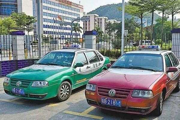深圳出租车颜色区别（深圳出租车红色绿色）